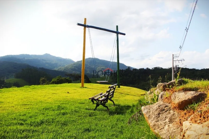 Lindo Terreno com vista panorâmica no Bairro Testo Central com 450,00m, fazendo frente em 15,00 metros. — foto 4