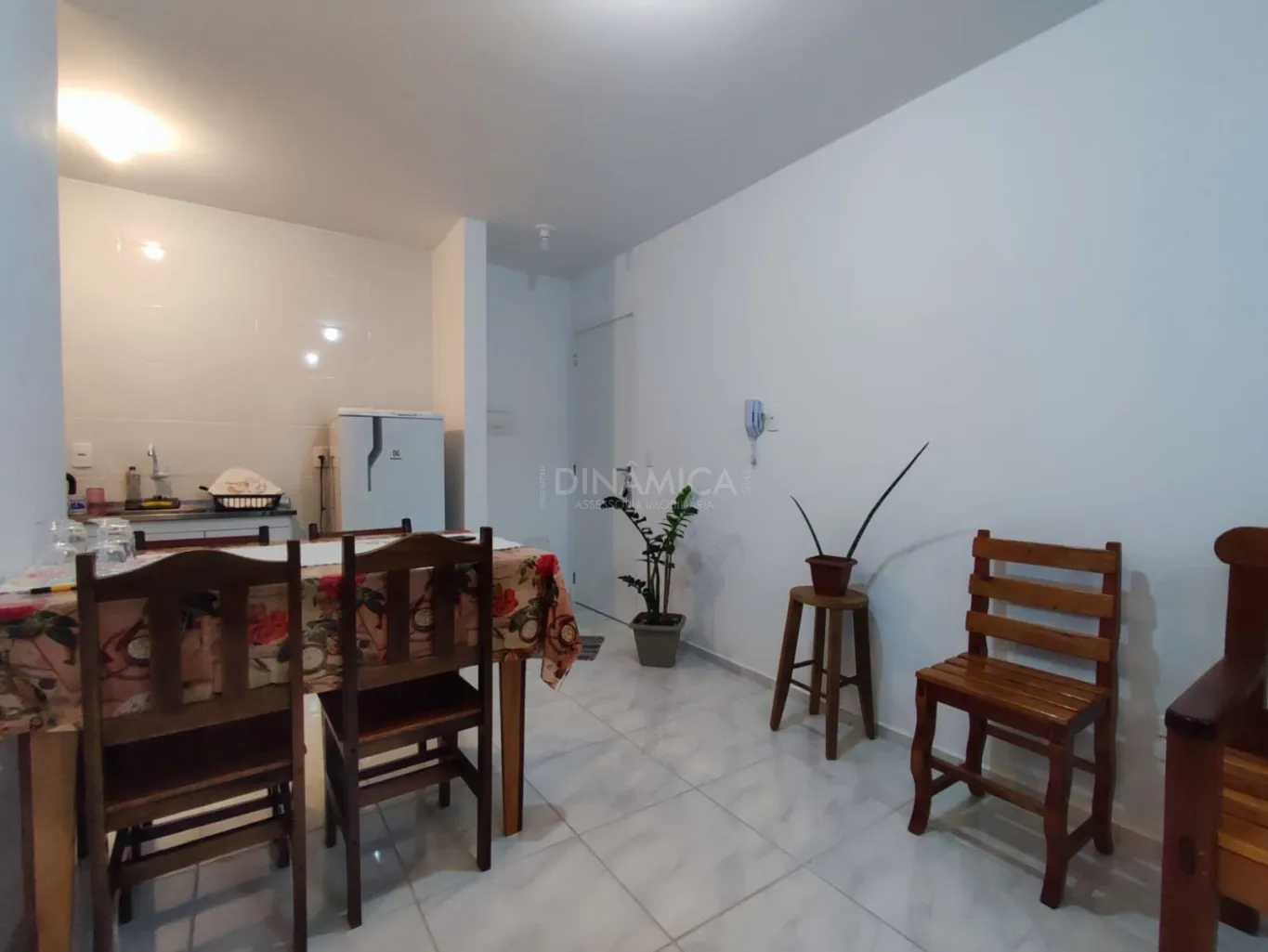 Apartamento 2 dormitórios a venda - Água verde — foto 7
