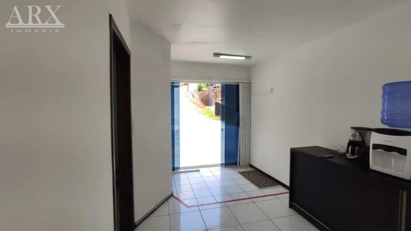 Imóvel comercial localizado em corredor de serviço no bairro Itoupava Norte, em Blumenau! — foto 5