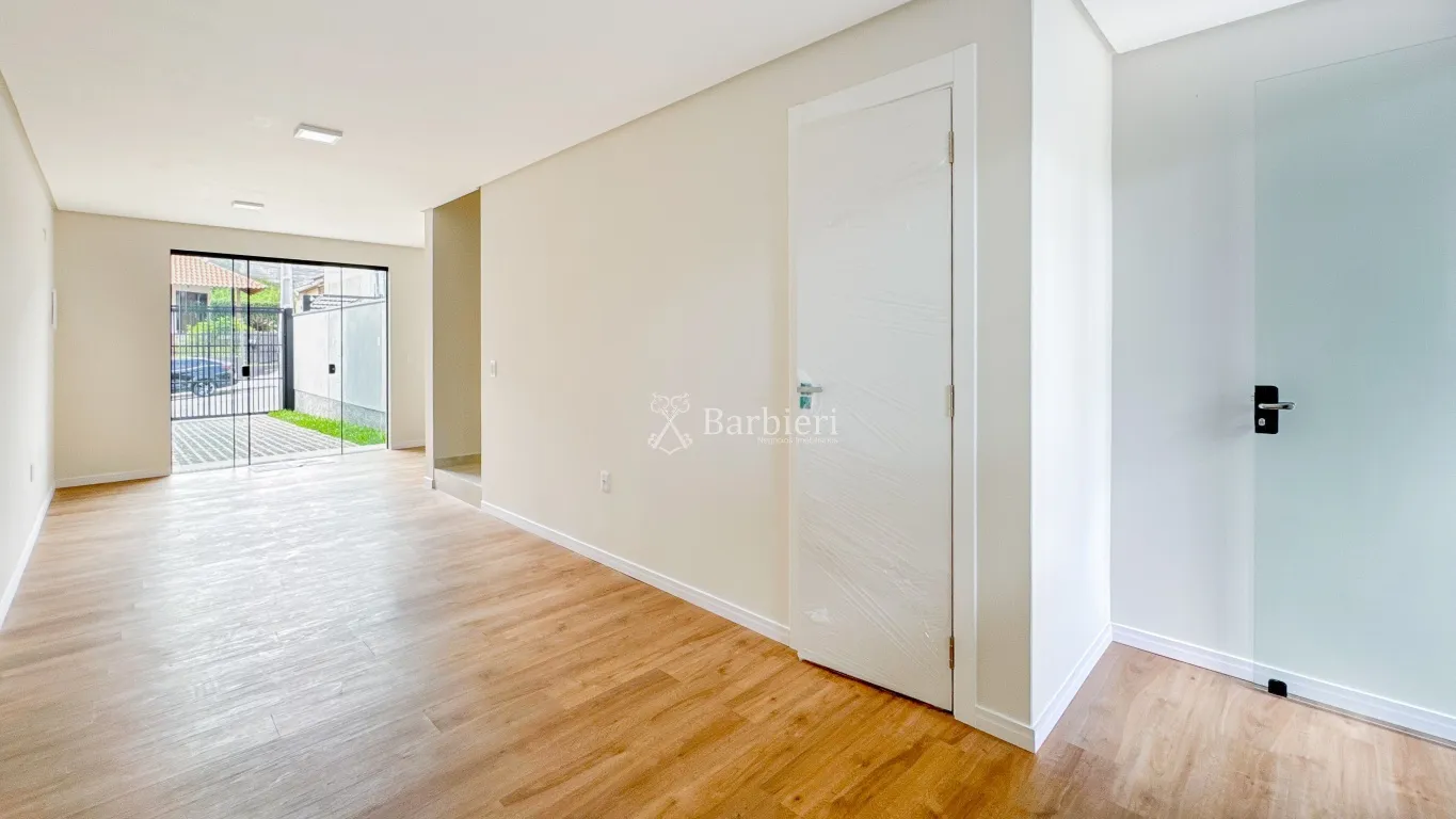 Sobrado com 02 suítes, 02 vagas de garagem, 83m no loteamento Piske, à venda por R$ 395.000,00 - Bairro Fortaleza Alta - Blumenau/SC — foto 5