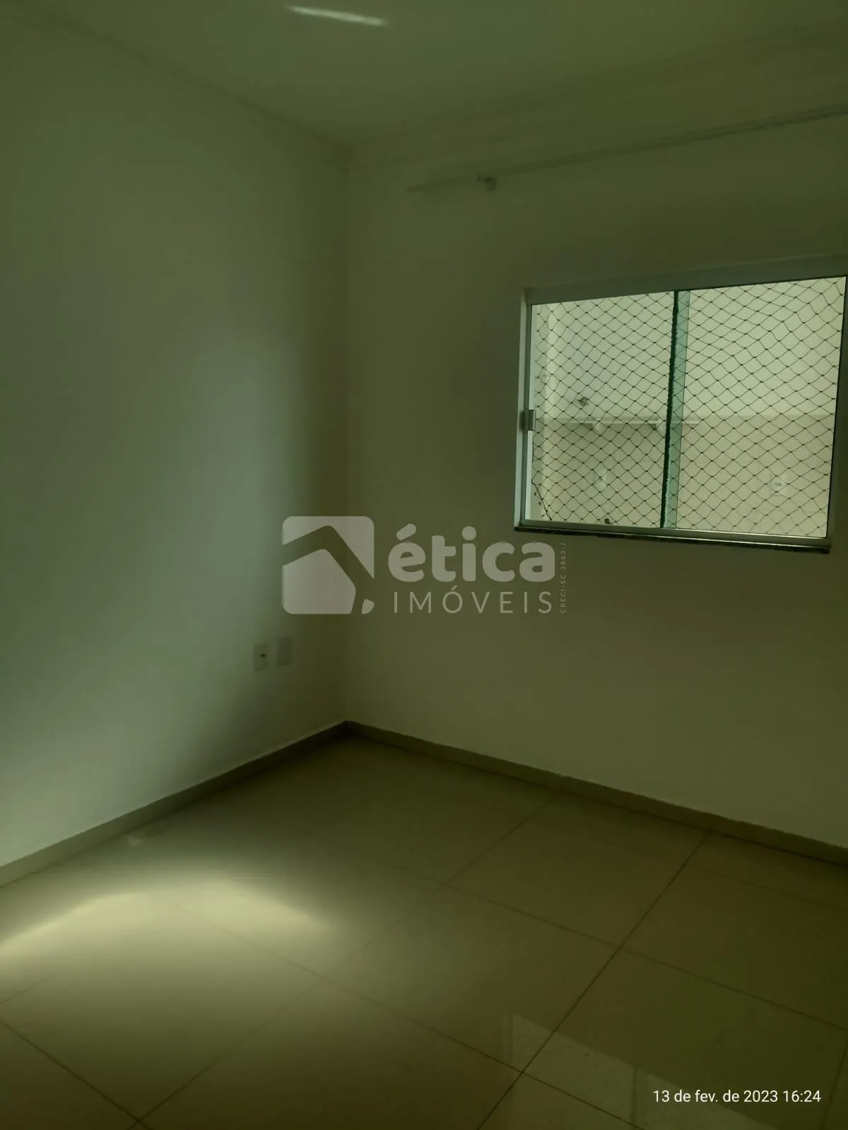 Apartamento de 02 dormitórios e 01 vaga de garagem no Bairro Fazendinha . — foto 6