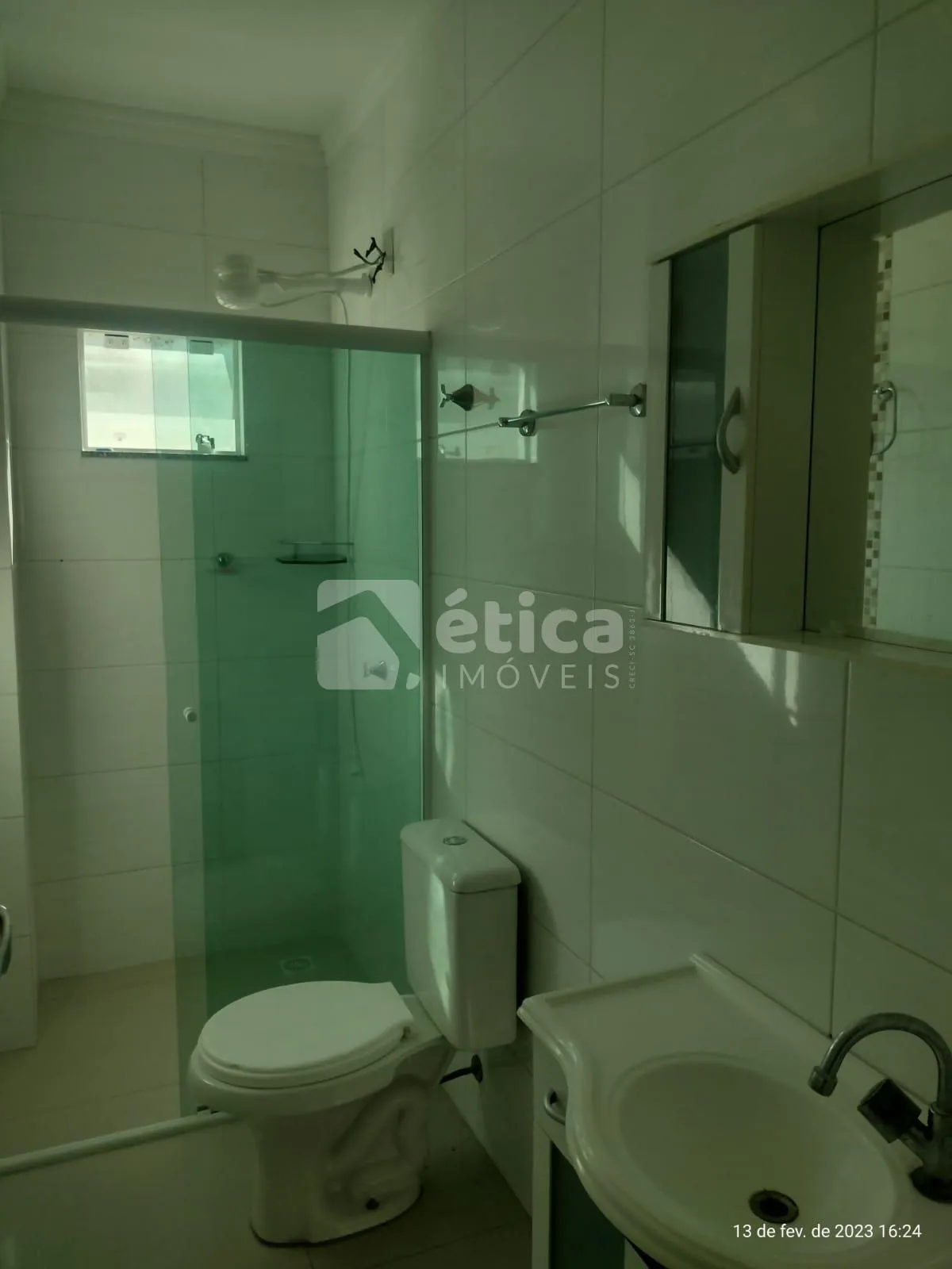 Apartamento de 02 dormitórios e 01 vaga de garagem no Bairro Fazendinha . — foto 7