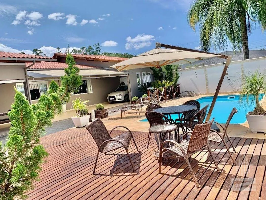 Casa com 4 dormitórios à venda, 280 m por R$ 1.100.000,00 - Belchior Alto - Gaspar/SC - foto 1