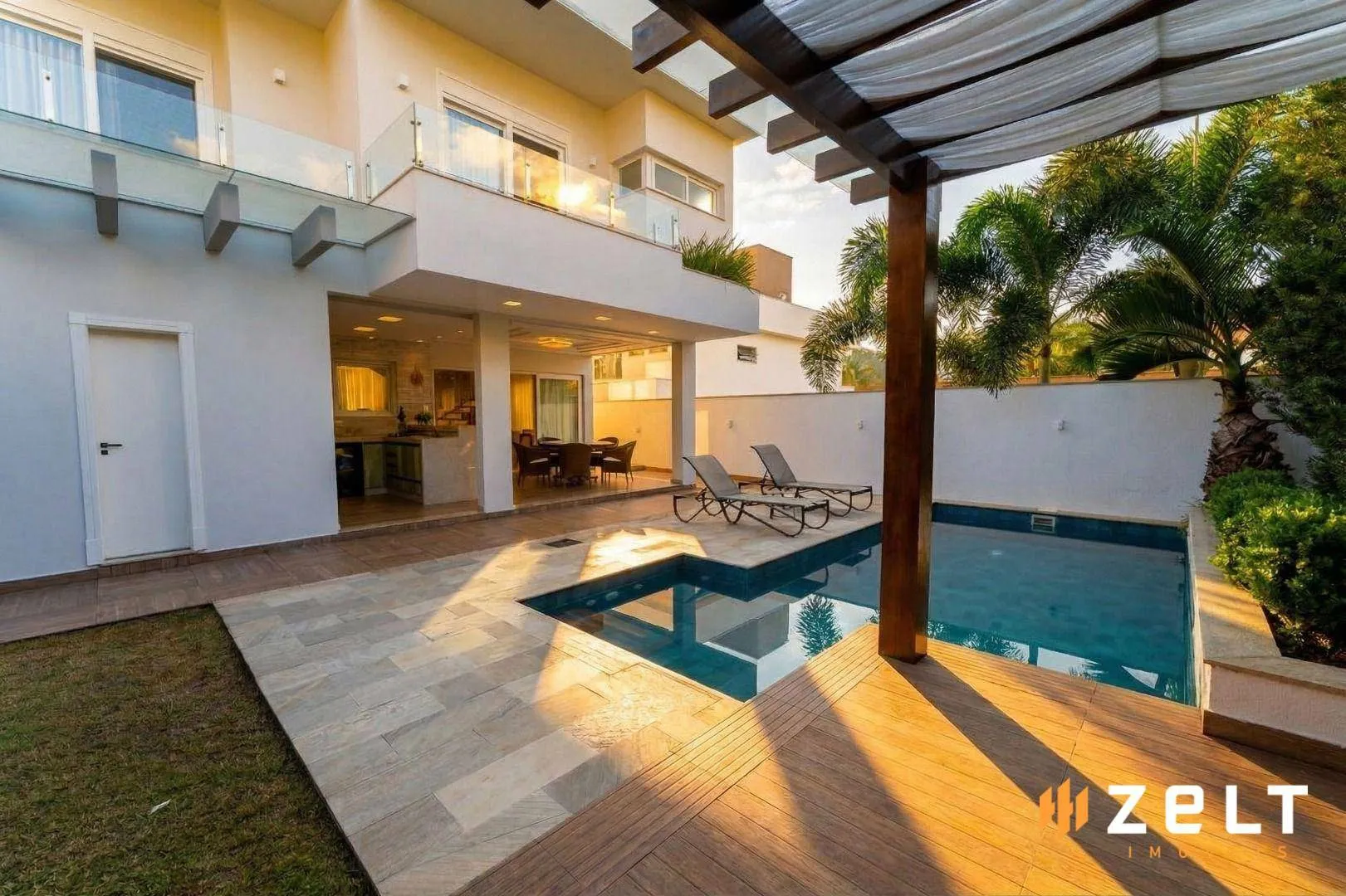 Casa de Alto Padrão com 3 dormitórios à venda, 422 m por R$ 2.500.000 - Itoupava Central - Blumenau/SC - foto 1