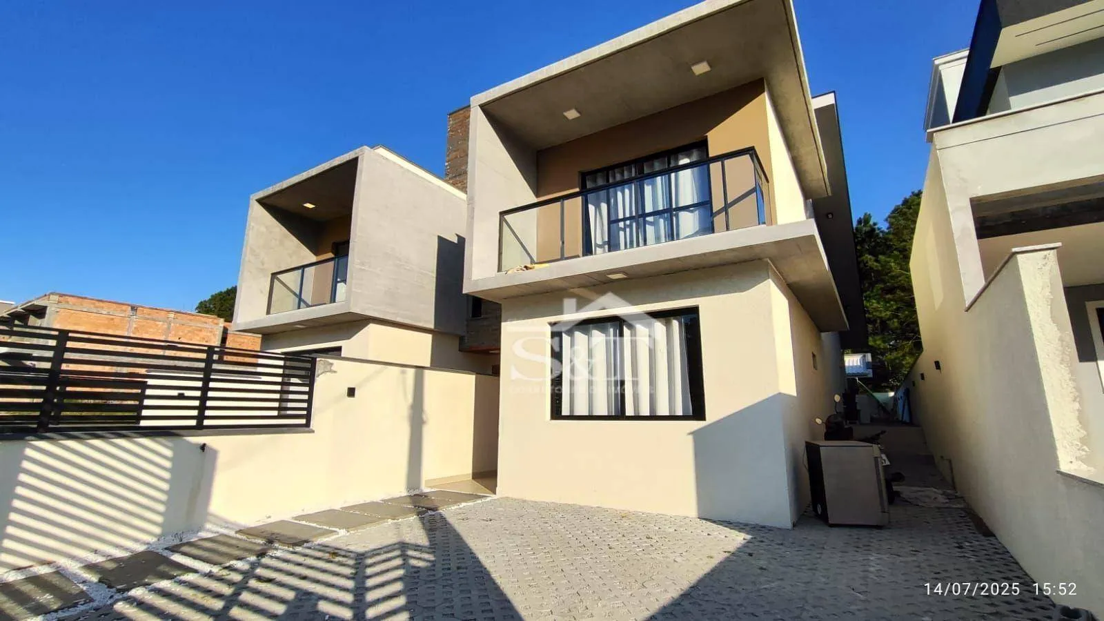 Sobrado à venda, 110 m por R$ 817.000,00 - São João do Rio Vermelho - Florianópolis/SC - foto 1