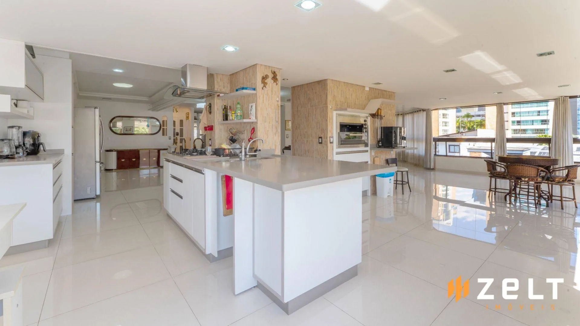 Apartamento Garden com 5 dormitórios e Piscina Privativa, À Venda no Bairro Jardim Blumenau - Blumenau/SC — foto 6