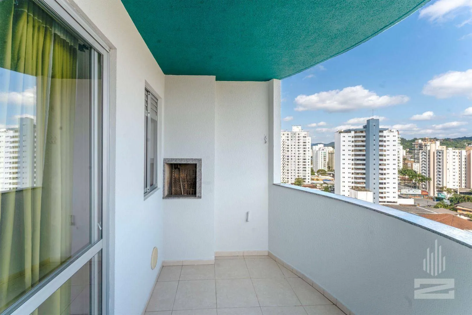 Apartamento com 2 dormitórios à venda, 60 m por R$ 530.000,00 - Victor Konder - Blumenau/SC - foto 1