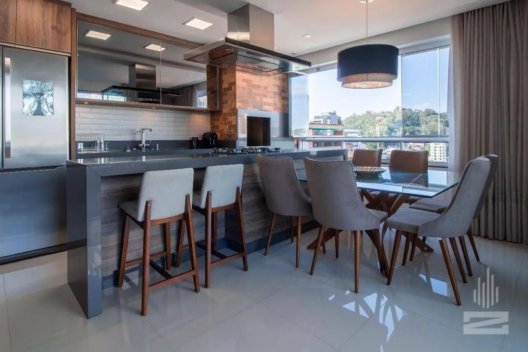 Cobertura com 3 Suites e Jacuzzi Aquecida, à Venda no Bairro Vila Nova, Blumenau - CO0131. — foto 2