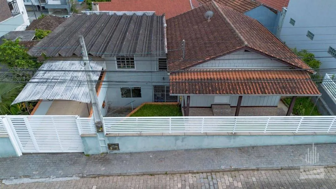 Terreno à venda, 300 m por R$ 550.000,00 - Vila Nova - Blumenau/SC - foto 1
