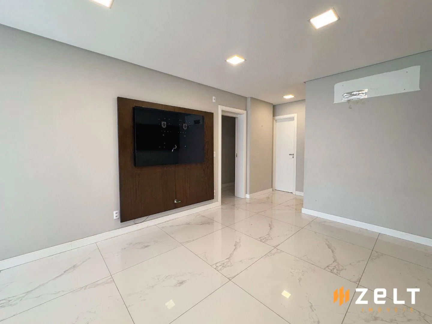 Apartamento alto padrão a venda 3 Suítes Mobiliado no bairro Velha em Blumenau — foto 4