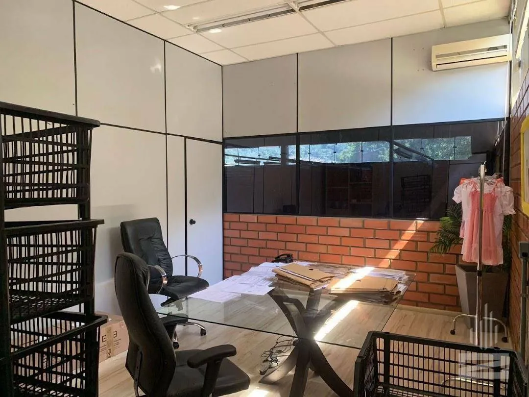 Galpão Comercial para locação, Velha Central, Blumenau - GA0127. — foto 3