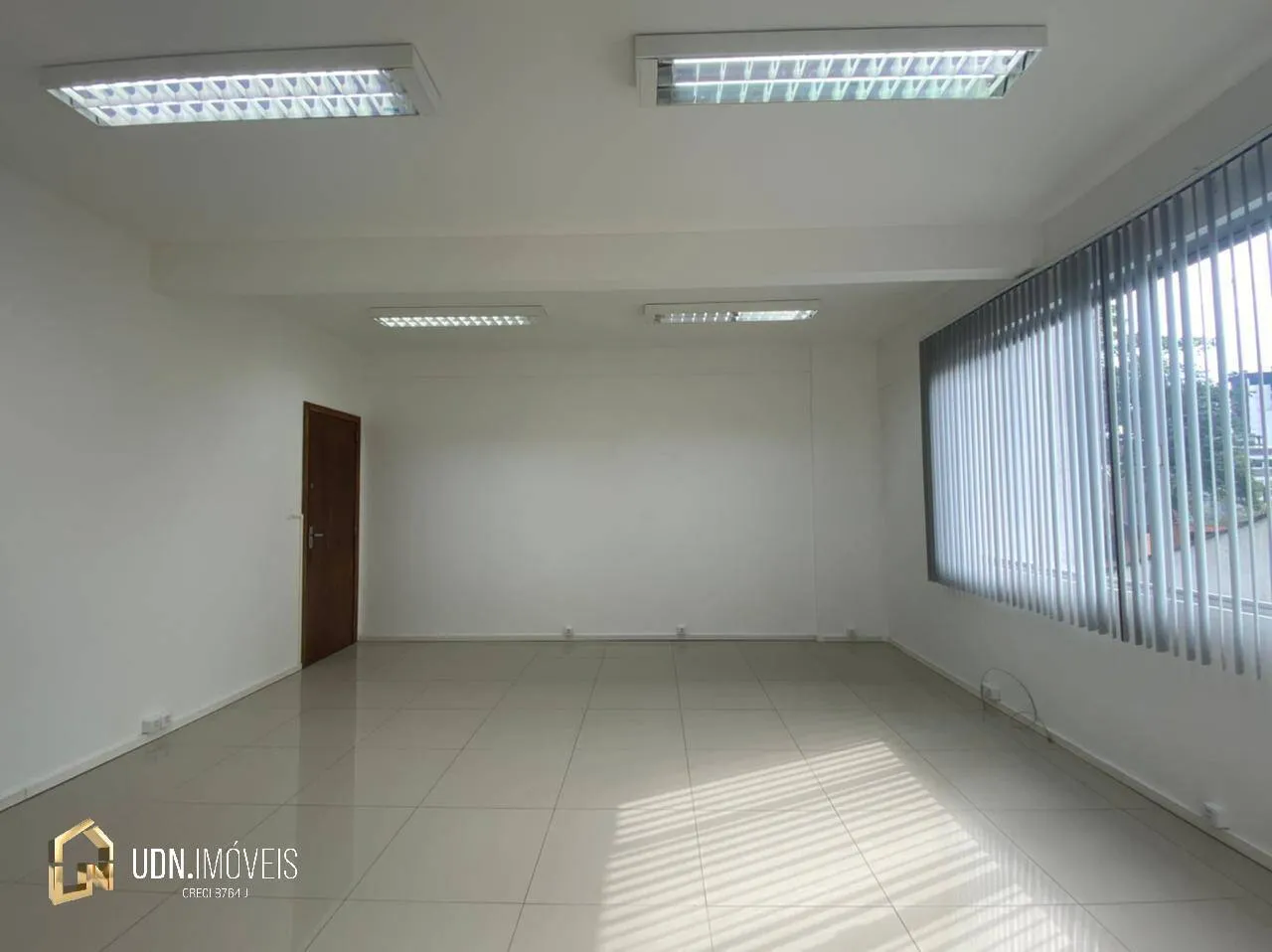 Sala Comercial para Locação Bairro Centro, Blumenau - SC — foto 2