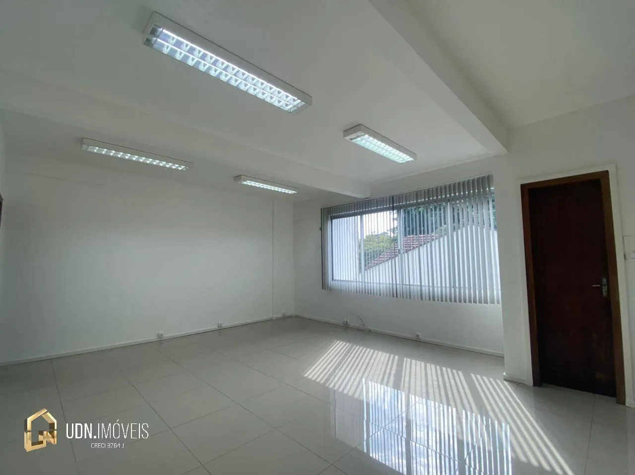 Sala Comercial para Locação Bairro Centro, Blumenau - SC — foto 3