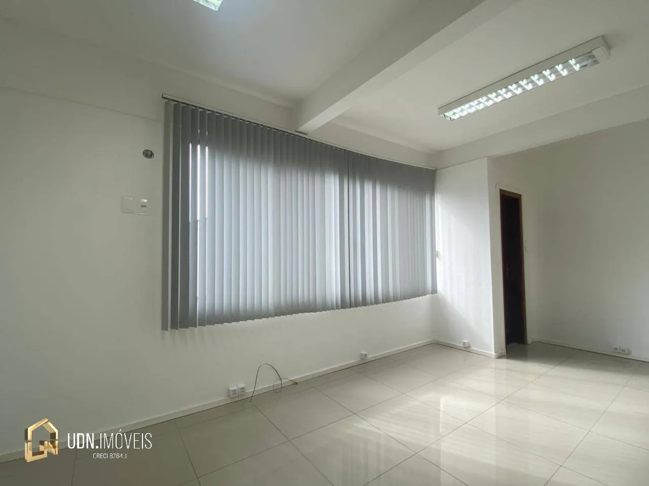 Sala Comercial para Locação Bairro Centro, Blumenau - SC — foto 5