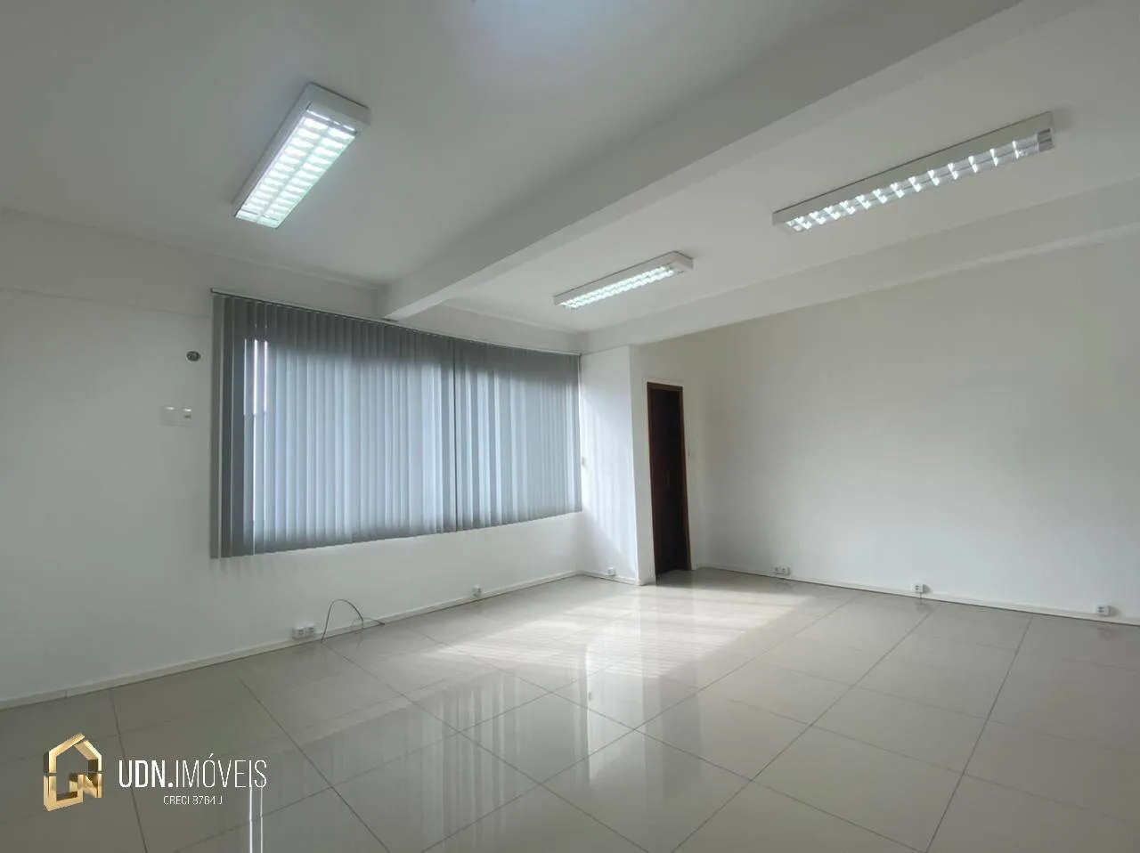 Sala Comercial para Locação Bairro Centro, Blumenau - SC — foto 6
