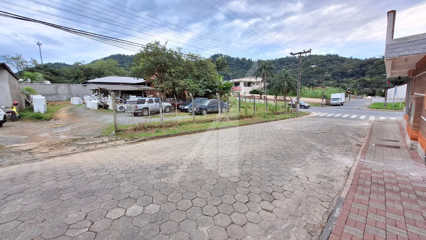 TERRENO PREDOMINANTEMENTE PLANO COM MAIS DE MIL M, IDEAL PARA ÁREA COMERCIAL - BAIRRO DA VELHA CENTRAL — foto 6
