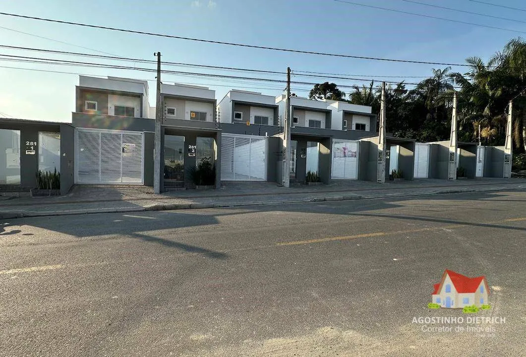 Sobrados Geminados C/Otimo Padrao C/03 Quartos C/Suite+03 Vagas de Garagens+ Espaco de Terreno+Area C/Churrasqueira No Bom Retiro! - foto 1
