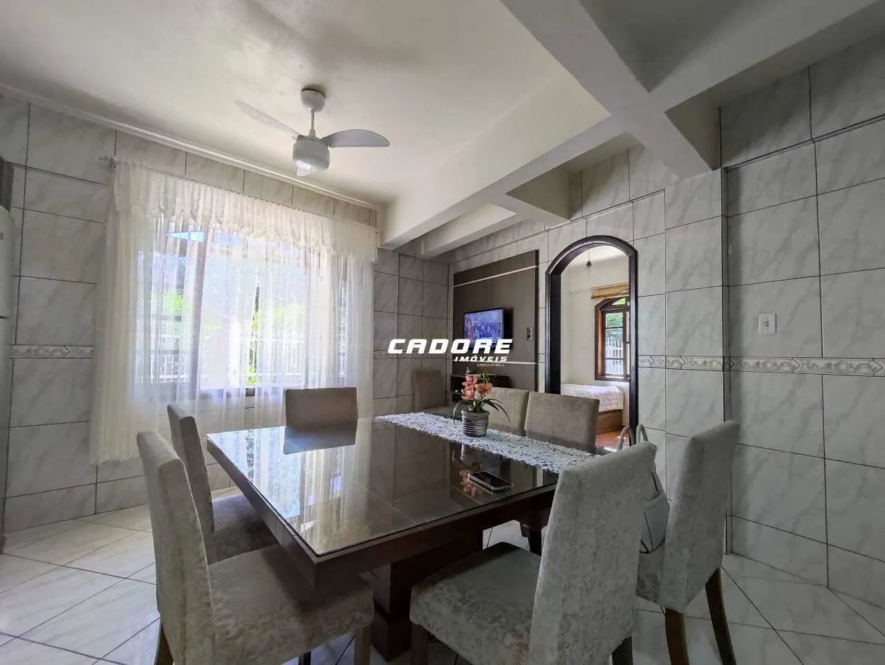 Casa com 3 Dormitórios - Glória — foto 7