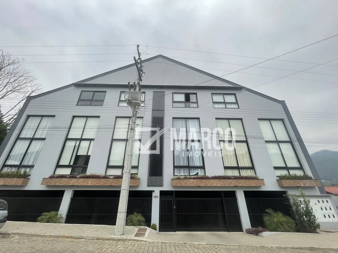 Loft semi mobiliado estilo contemporâneo no Centro de Pomerode - foto 1