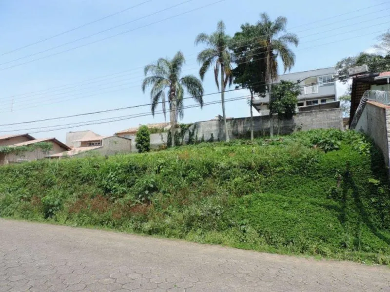 Terreno em localização privilegiada, você encontra aqui na Germânia!!! — foto 2