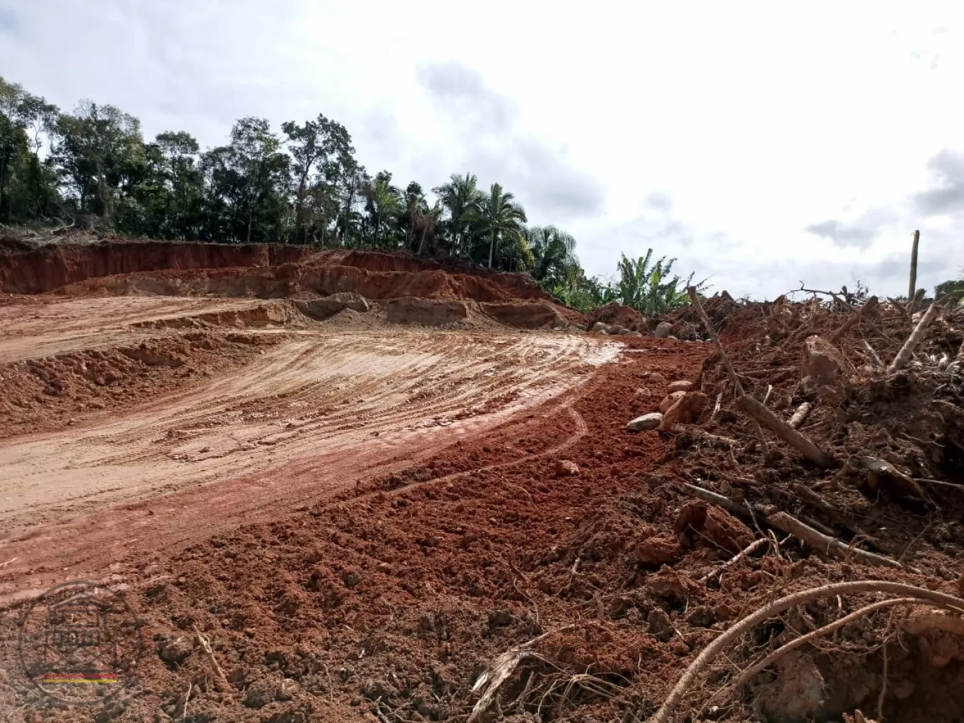 Terreno com mais de 20 mil metros quadrados!!!! EXCLUSIVIDADE GERMÂNIA! — foto 4
