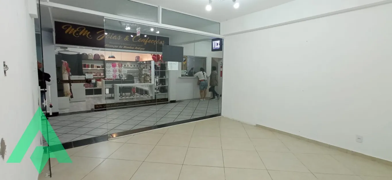 Sala comercial de 20 m para locação por R$ 2.400,00 - Bairro Centro - Blumenau/SC — foto 4