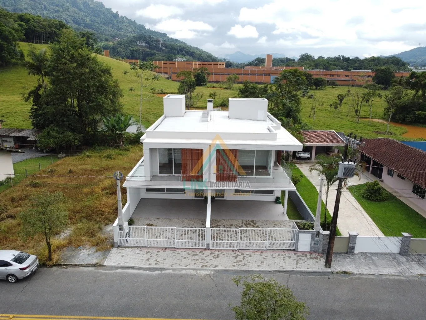 Sobrado de Alto Padrão FLORA. — foto 3