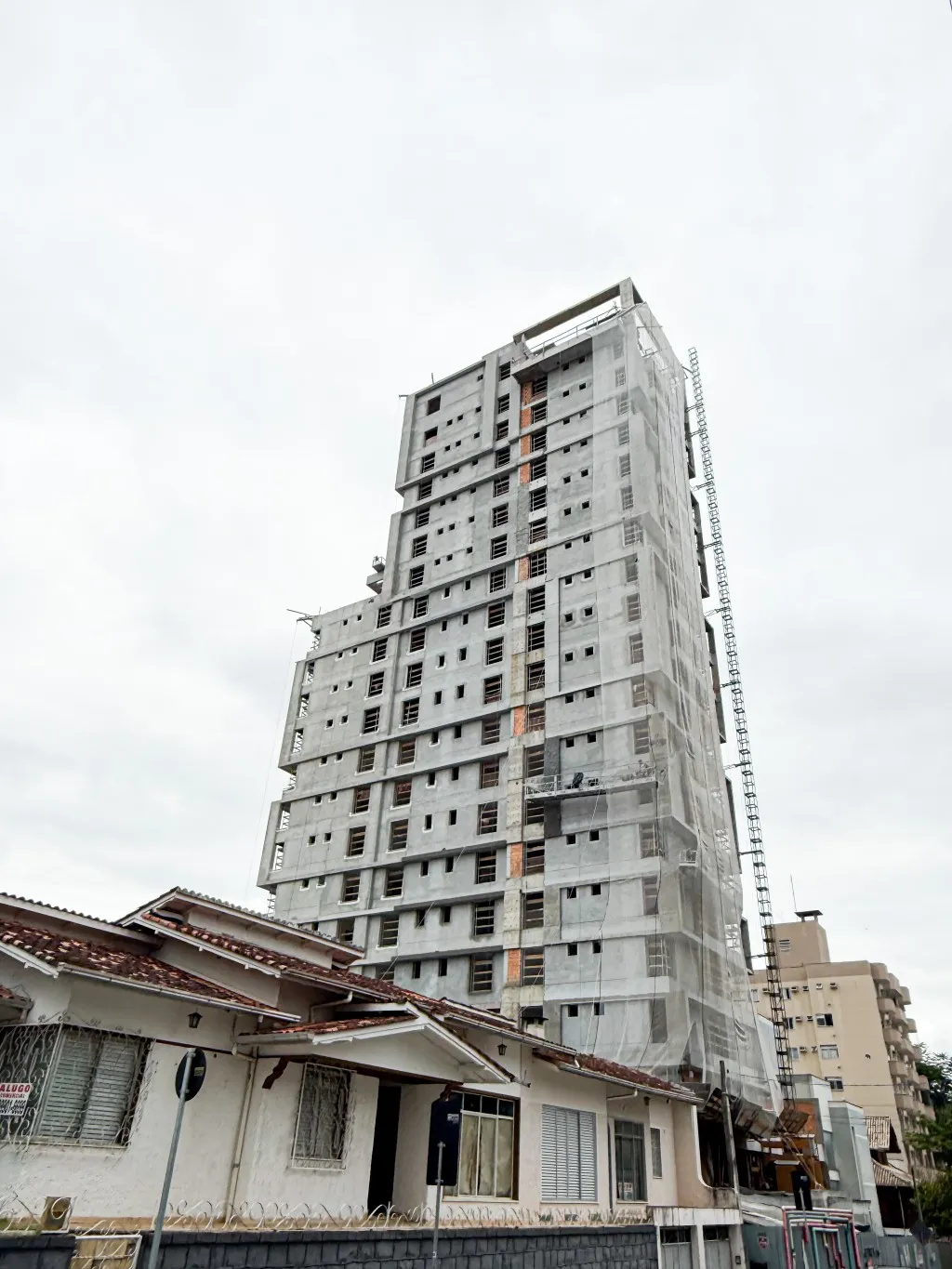 Apto Victor Konder 3 suítes e Vagas — foto 2