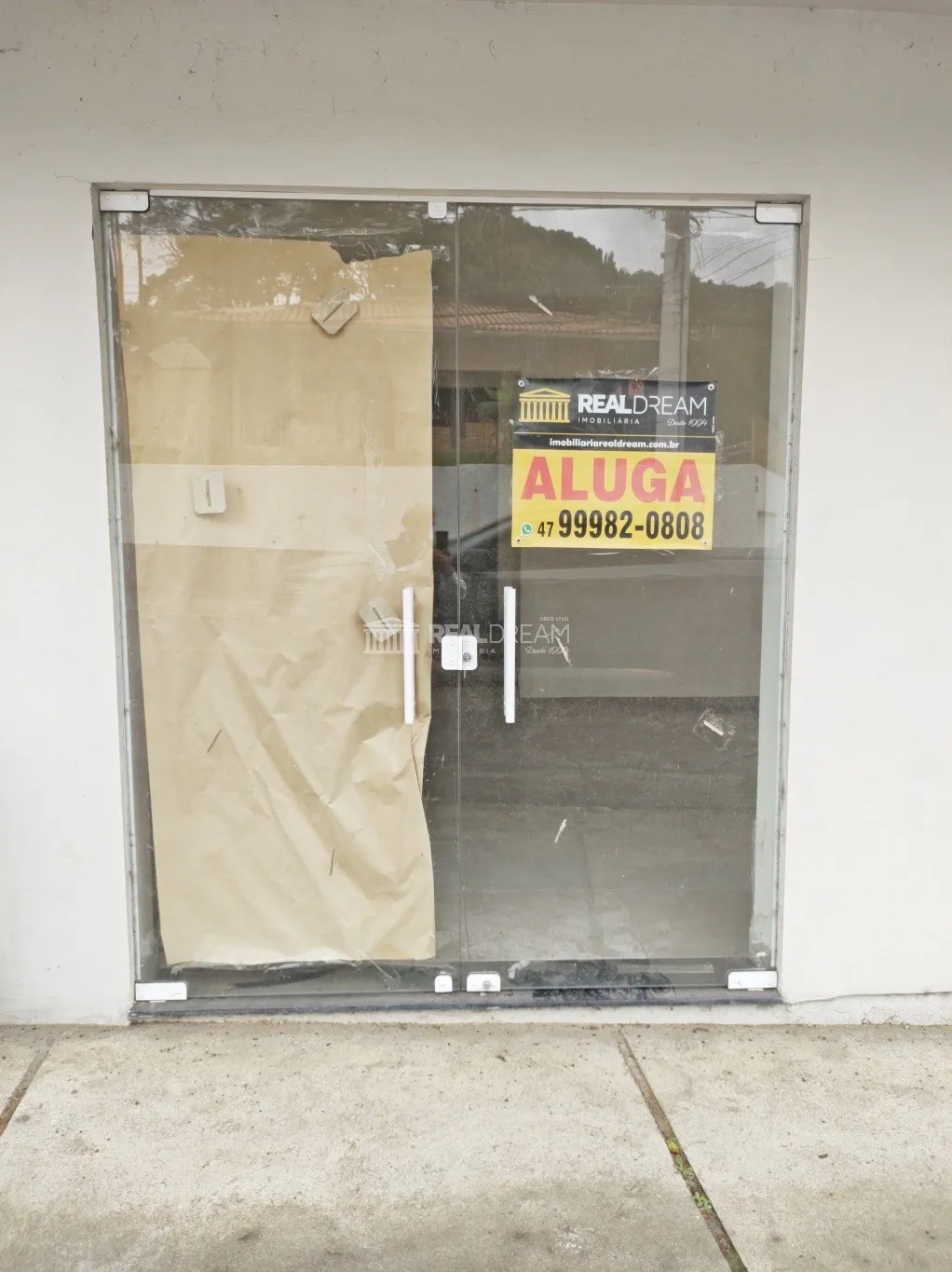 SALA COMERCIAL — foto 2