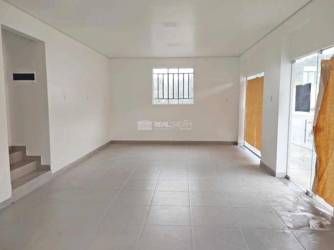 SALA COMERCIAL — foto 4