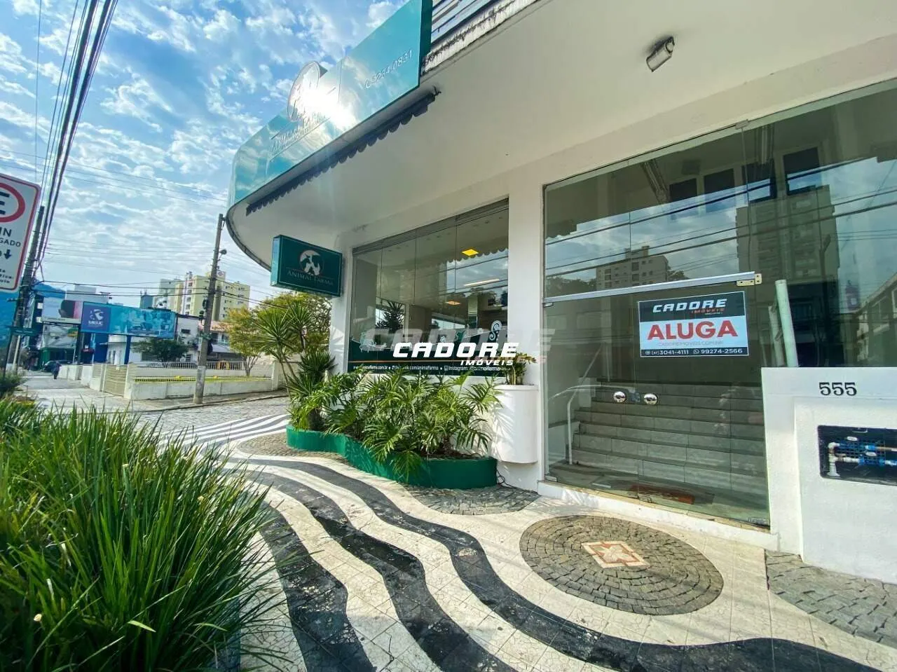 Loja comercial na rua Antônio da Veiga, dividida em 3 lojas - foto 1