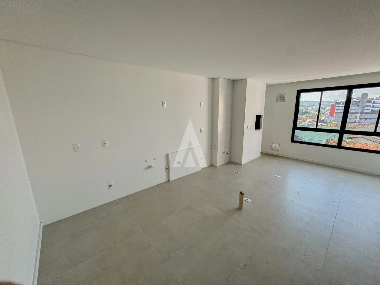 Apartamento com 1 suíte(s) mais 2 quarto(s) à venda no bairro Costa E Silva em Joinville, por R$ 595.000.00. — foto 6