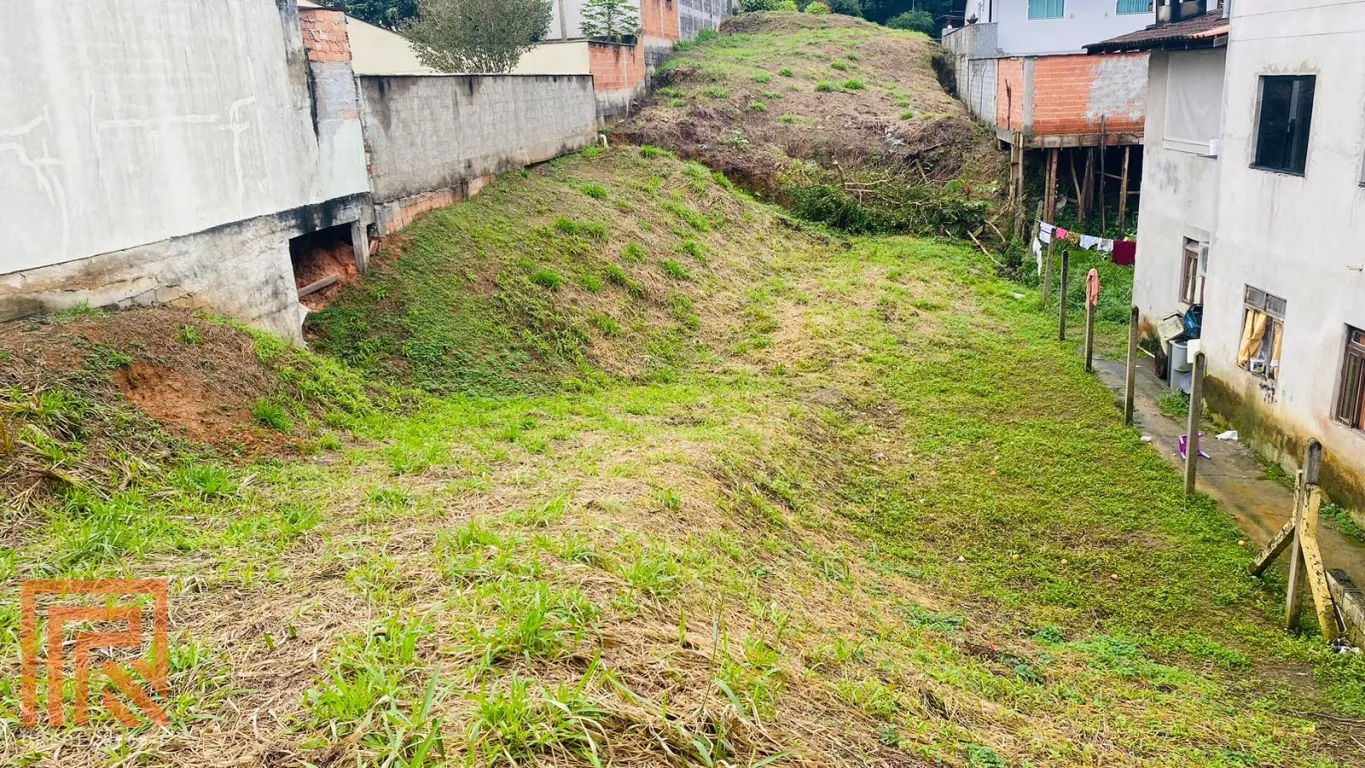 Terreno com 360 m no bairro Fortaleza!!! — foto 2