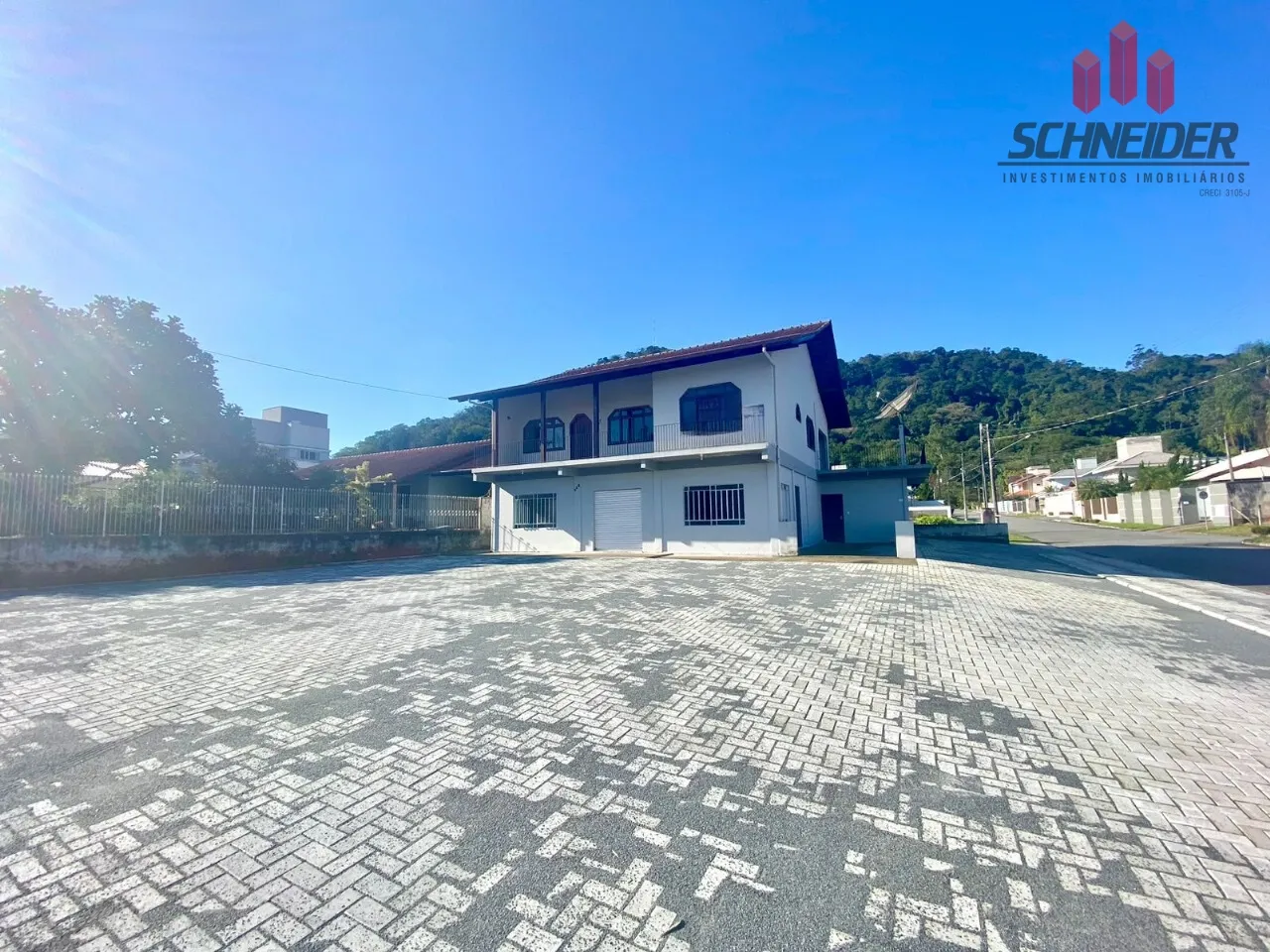Prédio comercial com 4 dormitórios à venda no bairro Estados em Indaial/SC - foto 1