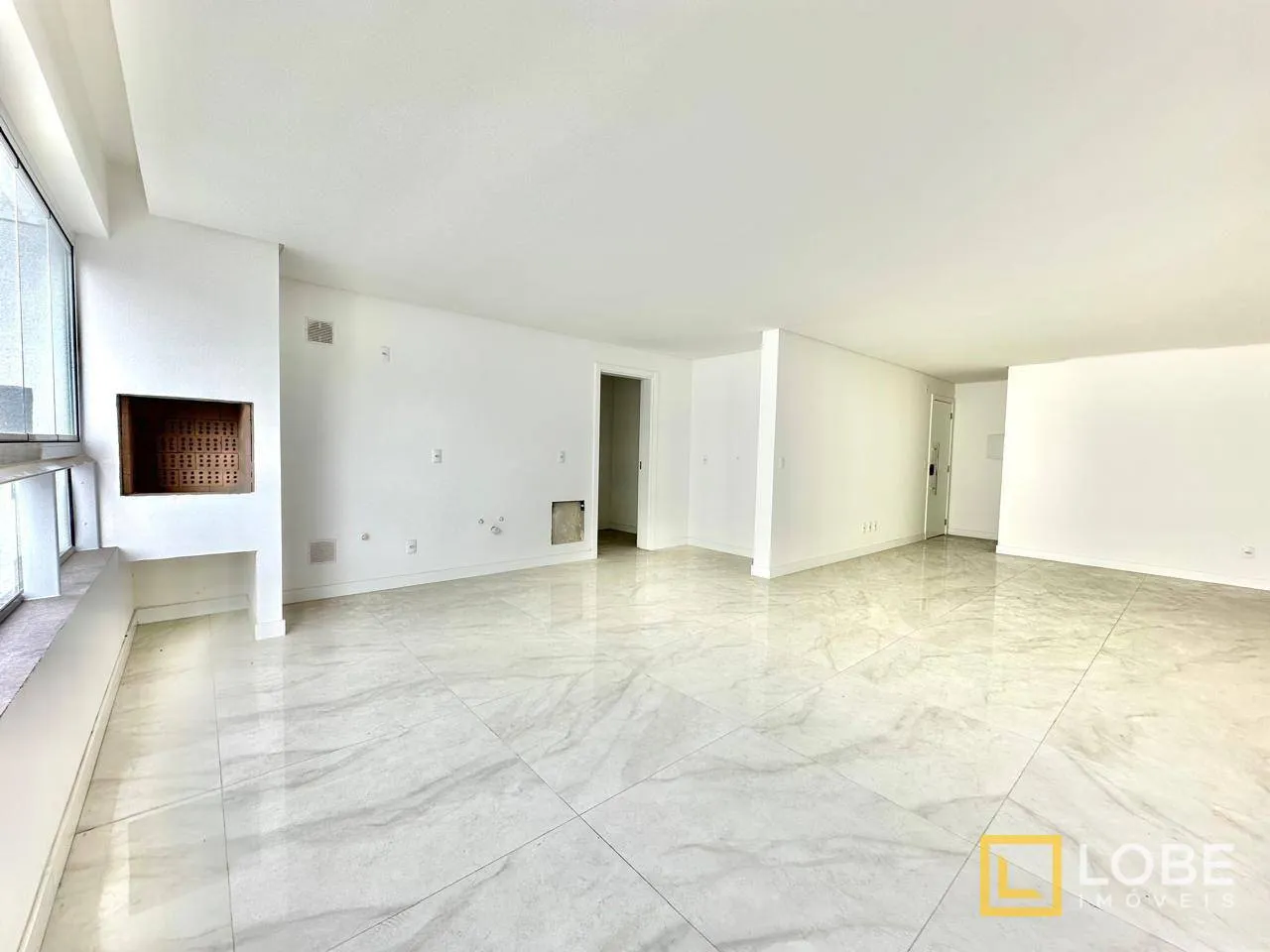 Apartamento com 3 suíte à venda, por R$ 799.000,00 - Escola Agrícola - Blumenau — foto 2