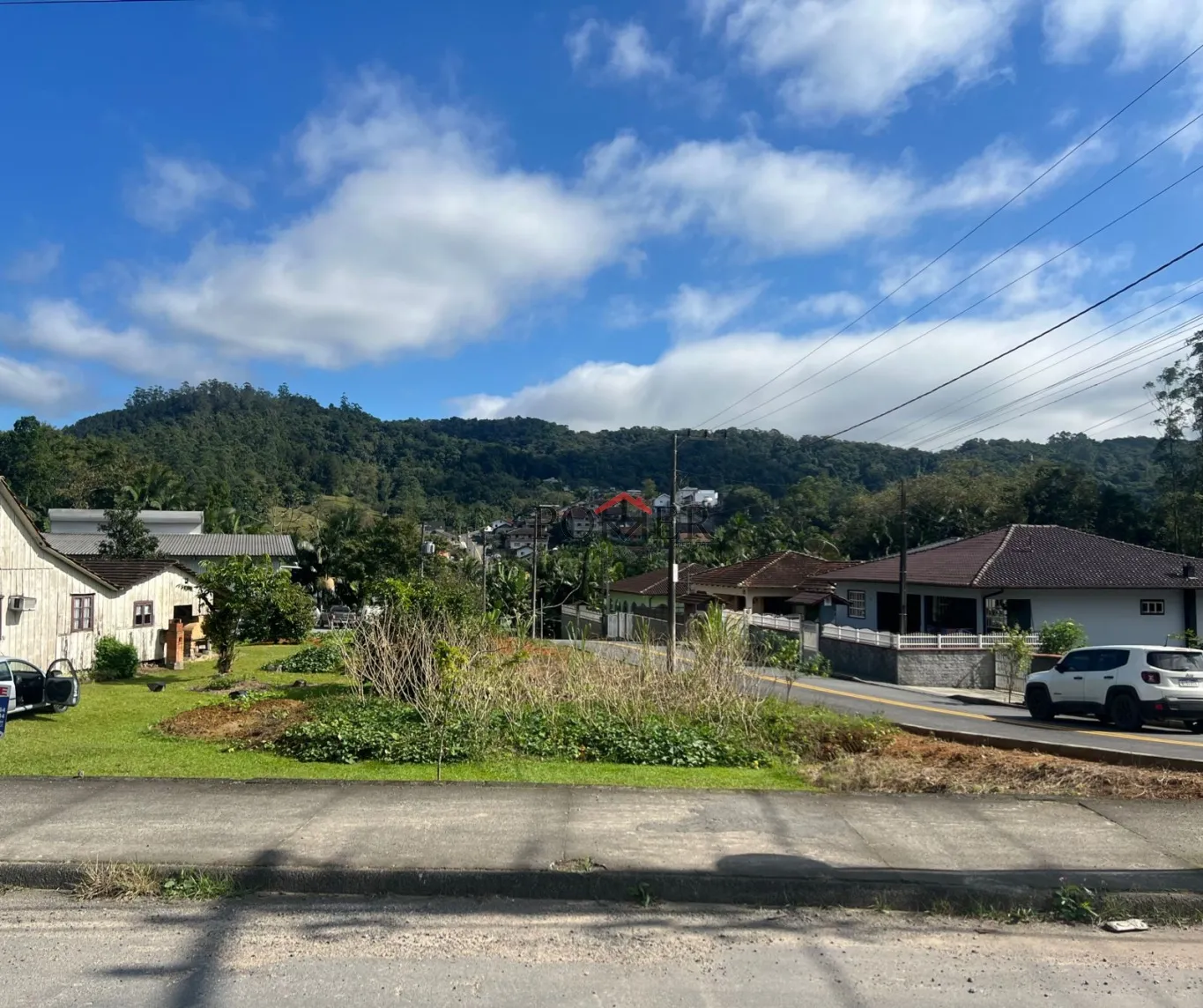 Excelente terreno na cidade de Pomerode no Bairro Ribeirão Areia, com 489,50m, Frente em 20,00m, Fundos em 20,00m, pelo lado Direito em 25,00m e pelo lado Esquerdo 25,00m. — foto 4