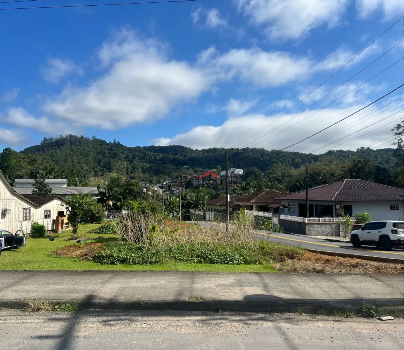 Excelente terreno na cidade de Pomerode no Bairro Ribeirão Areia, com 489,50m, Frente em 20,00m, Fundos em 20,00m, pelo lado Direito em 25,00m e pelo lado Esquerdo 25,00m. — foto 5