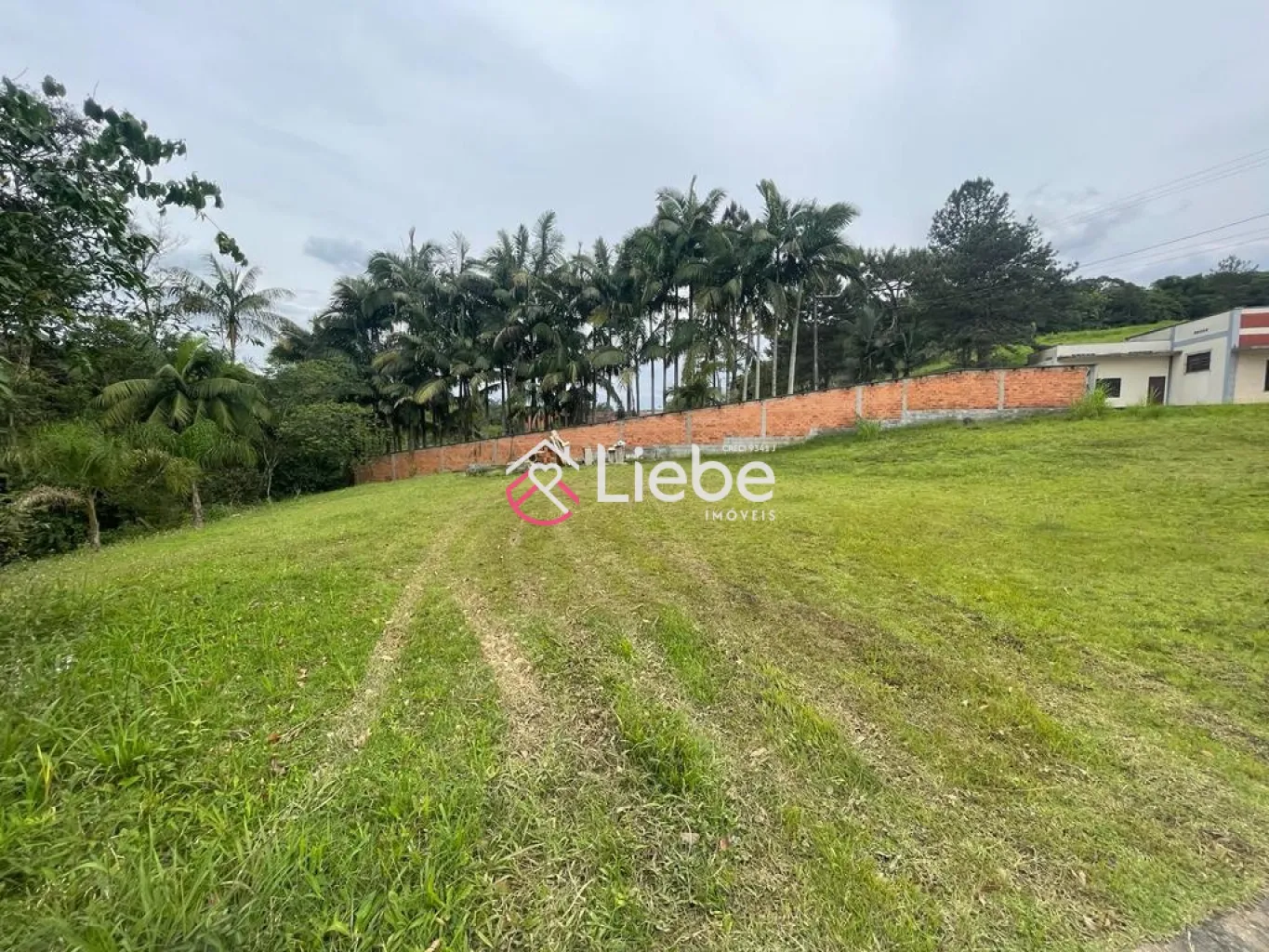 Ótimo terreno de esquina no bairro Testo Central na cidade de Pomerode com 1.670,15m. - foto 1