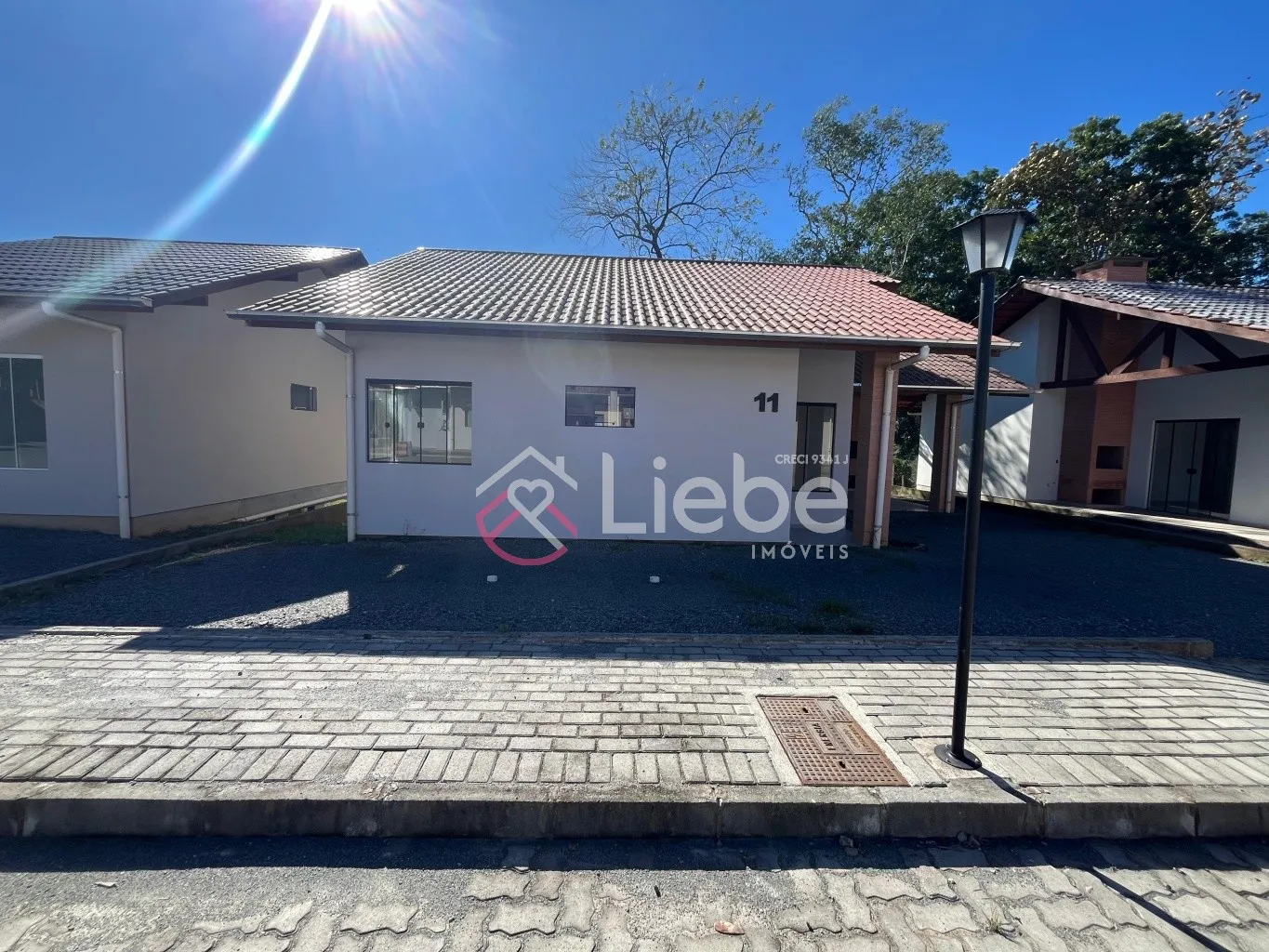 Lindas casas novas, no condomínio Residencial Ecohaus, com 3 dormitórios sendo uma suíte, com 107,93 m, localizado no Bairro Pomerode Fundos, na cidade de Pomerode. — foto 3