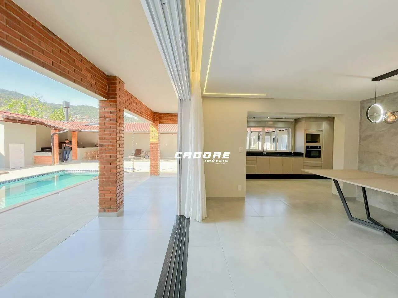 Casa à venda, 4 quartos, 2 suítes, 4 vagas, Garcia - Blumenau/SC — foto 5