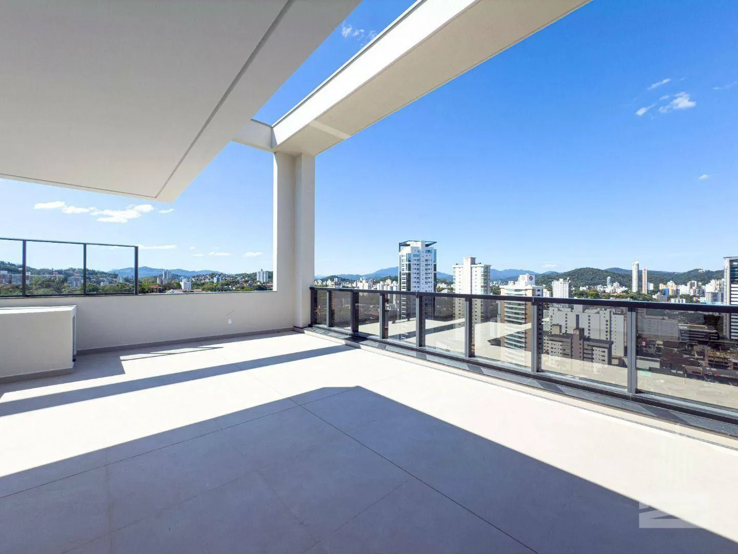 Apartamento · à venda · 3 quartos · 301m² · Velha, Blumenau