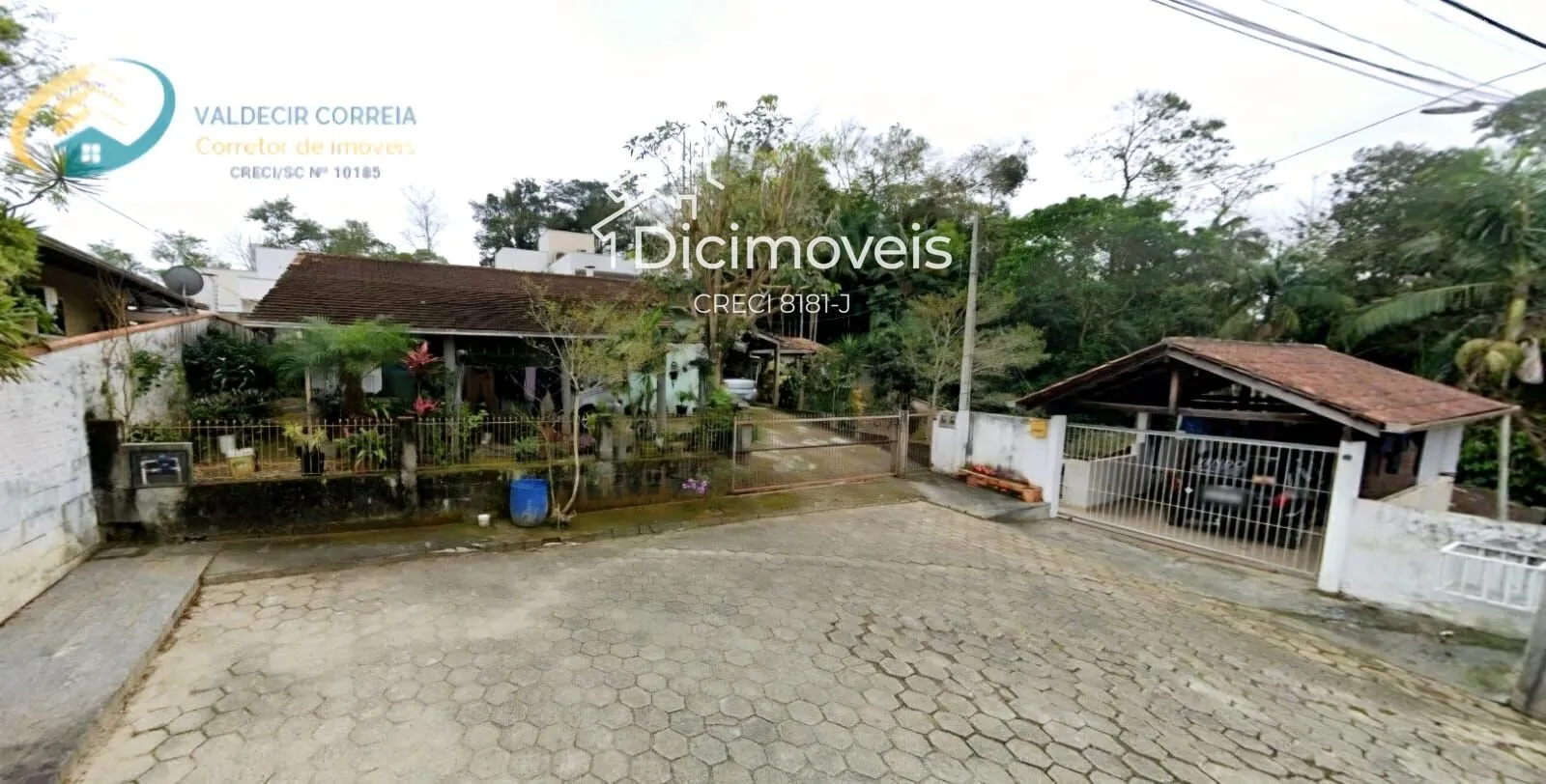 Duas Casas + Terreno 603m Bairro Velha em Blumenau/SC - foto 1