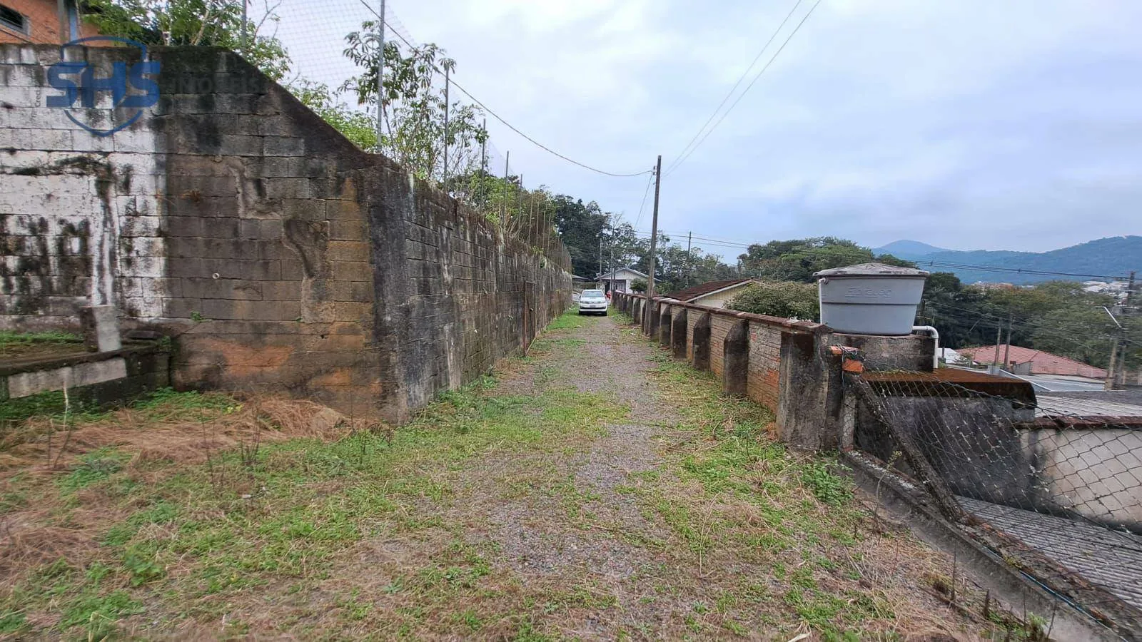 Terreno com 675m2 a venda no bairro Agua Verde — foto 3