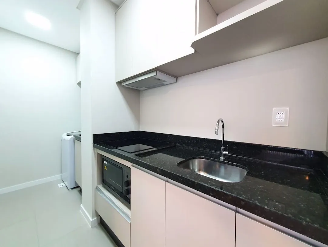 Apartamento com 1 dormitório para alugar, 41 m por R$ 2.400,00 - Velha - Blumenau/SC - foto 1