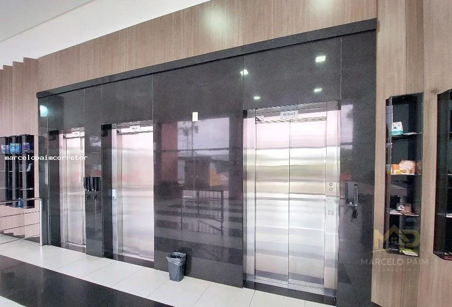 Sala Comercial para Venda em São José, Forquilhinha, 2 banheiros, 1 vaga — foto 4
