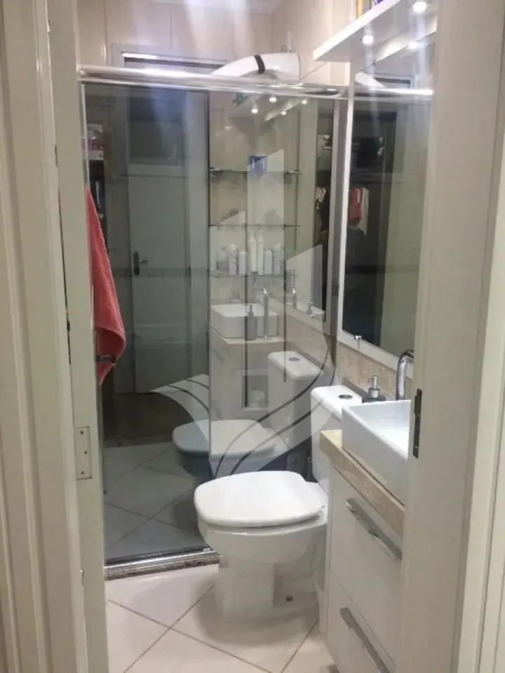 Apartamento semi mobiliado no Bairro Água Verde — foto 5