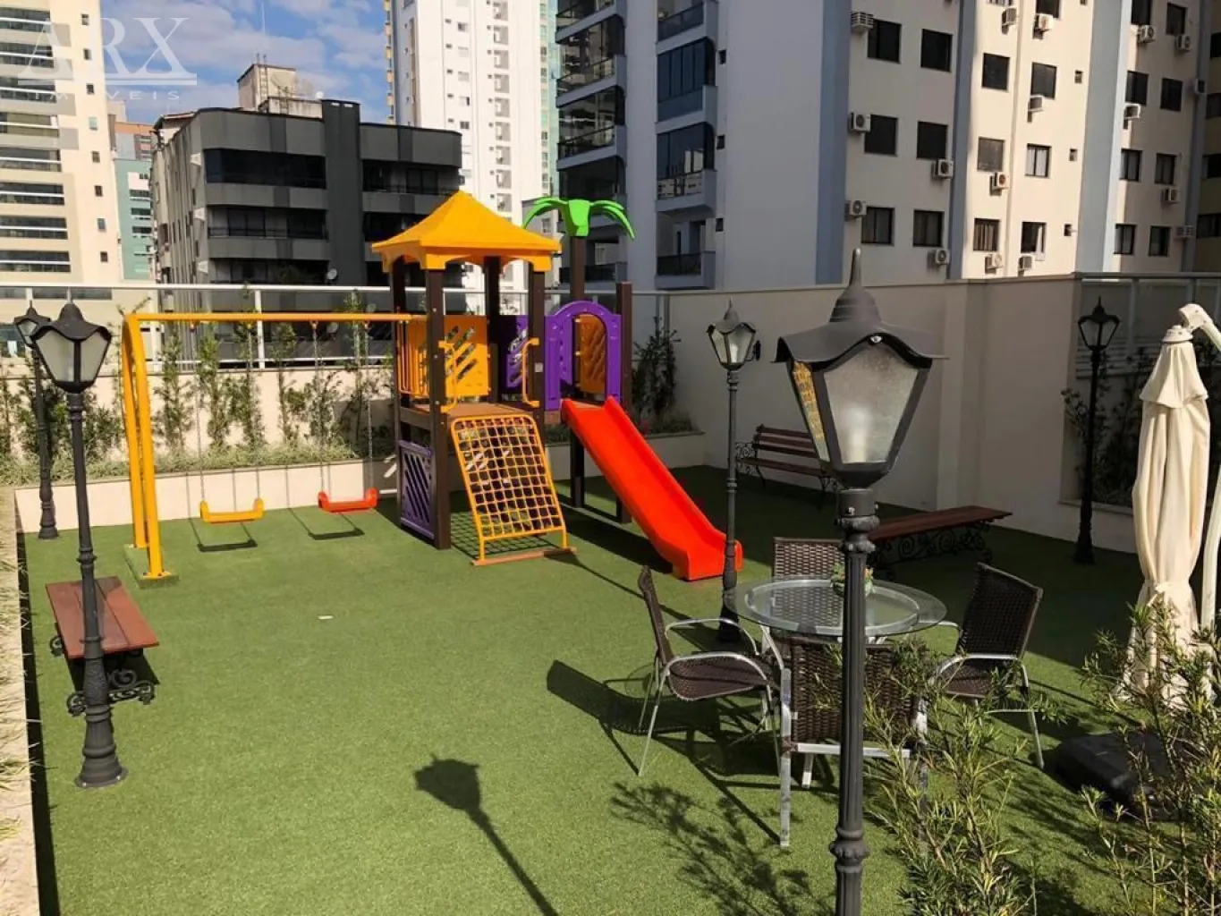 Apartamento com vista para o mar na área nobre de Meia Praia - Itapema — foto 6