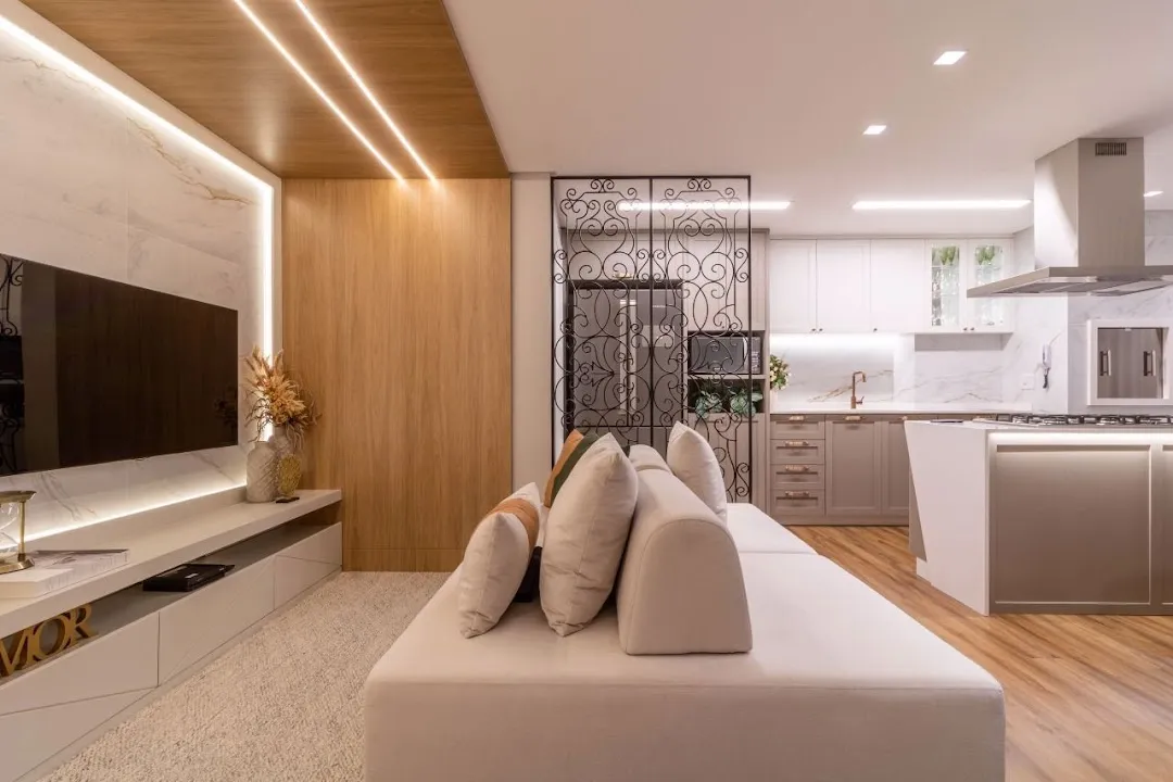 Incrível Apartamento à Venda com 2 Dormitórios e Mobiliado no bairro Velha em Blumenau — foto 2