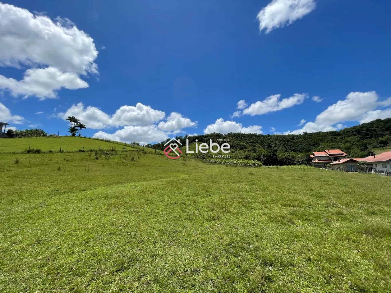Lindo terreno na Rota do Enxaimel em Testo Alto na cidade de Pomerode com 9.192,45m. — foto 2