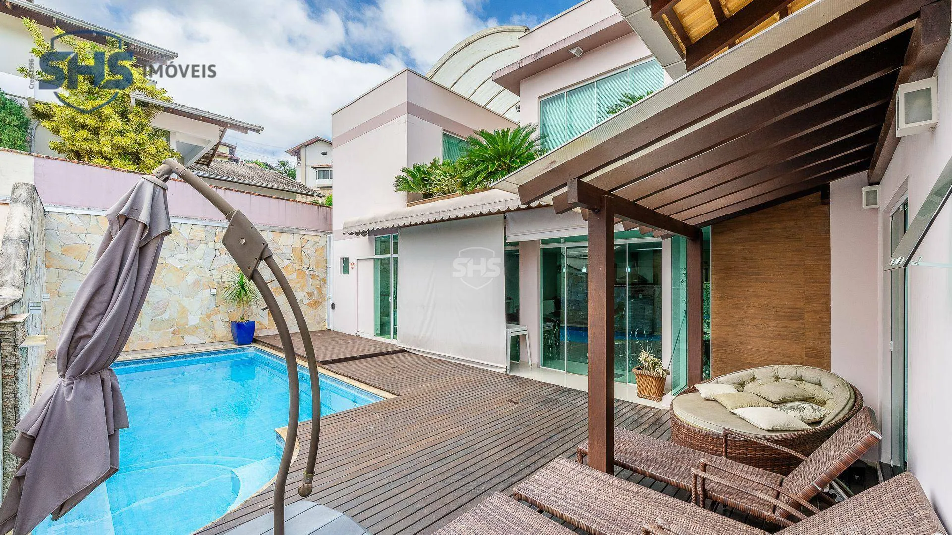 Casa com 3 dormitórios à venda, 425 m por R$ 1.800.000,00 - Garcia - Blumenau/SC — foto 2